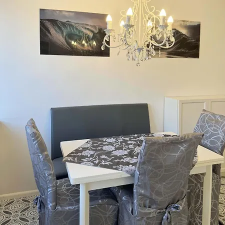 Luxury In Apartamento Oberhausen (North Rhine-Westphalia)